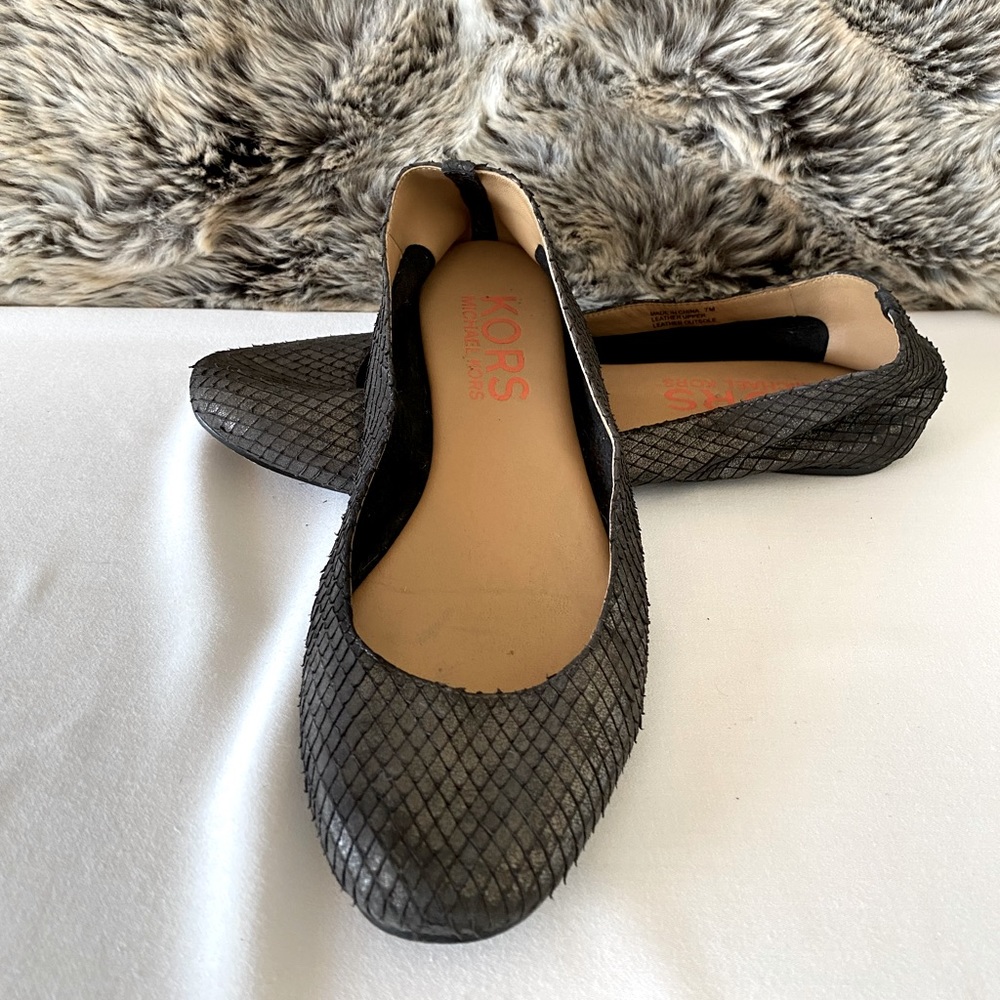 Michael Kors leather flats size 7